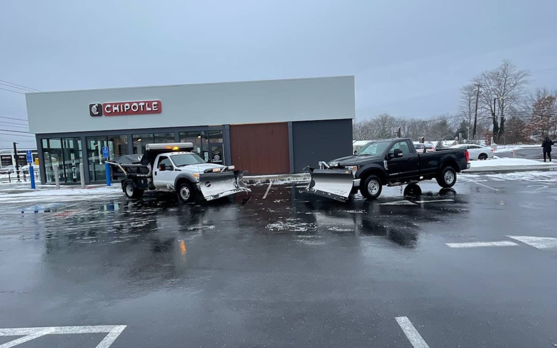 Commercial snow removal CT (1)